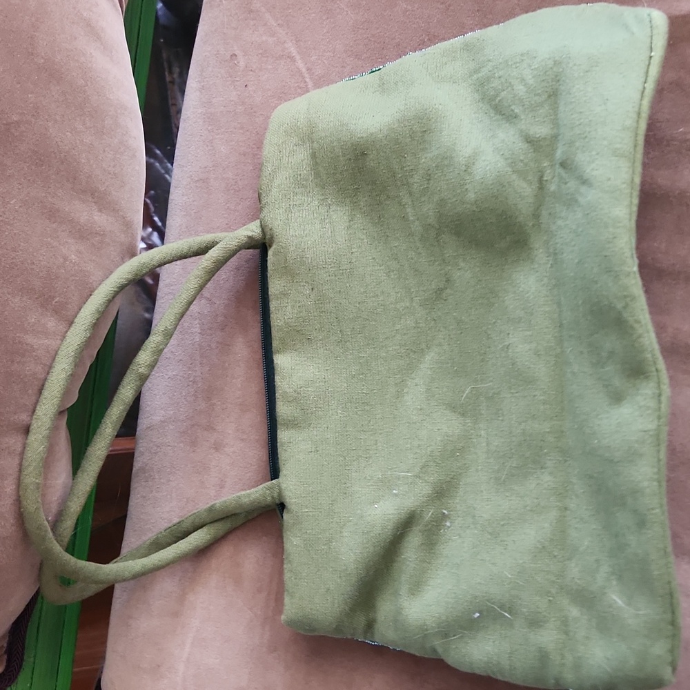 Embroidered And Beaded Lucky Green  Bag - Picture 3 of 6